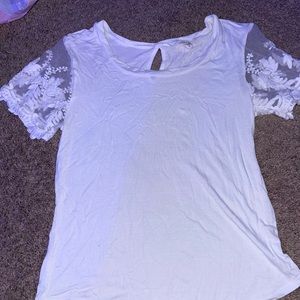 Paper + Tee Boutique shirt. Size small